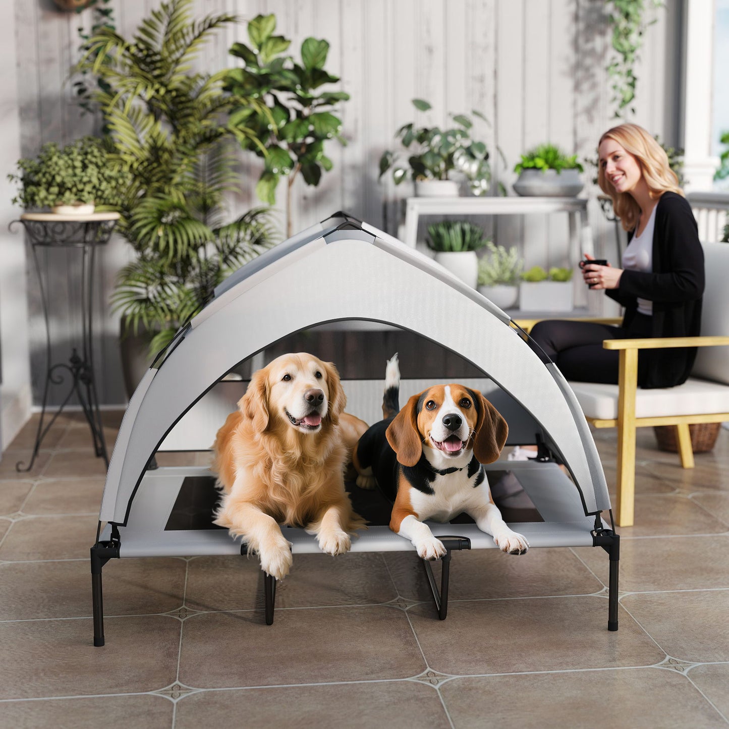 Kühler Schatten für die Großen: Deine erhöhte Outdoor-Hundeliege mit Sonnendach (XXL)